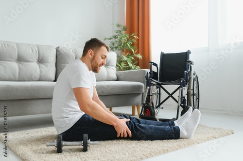 Картината върху платно Disabled man recovering from injury at home