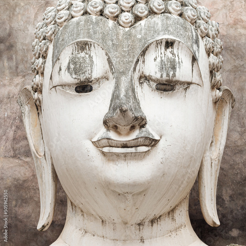 Obraz na płótnie Phra Achana Buddha Statue at Wat Si Chum, Sukhothai, Thailand w salonie