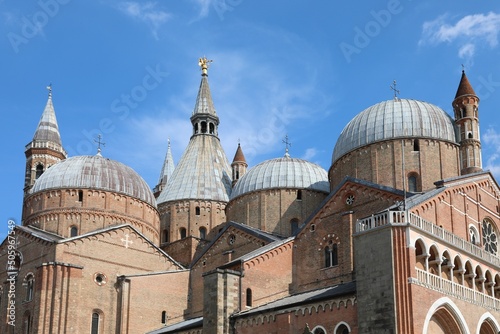 Stampa su tela Basilica of Saint Anthony of the city of Padua destination for thousands of fait