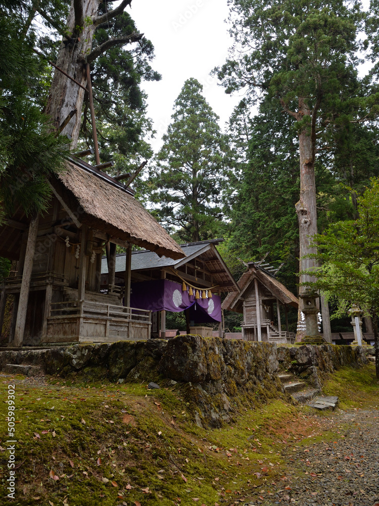 元伊勢内宮皇大神社境内