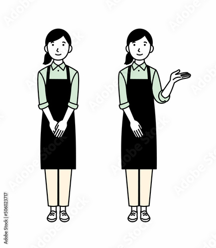 案内をする女性店員