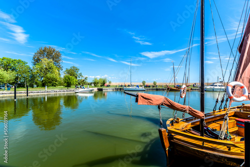 
Zeesboote auf dem Saaler Bodden ab Hafen Althagen von GH Foto & Artdesign Miniaturansicht
Raumvorschau
Raumvorschau
Raumvorschau
GH Foto & Artdesign über Zeesboote auf dem Saaler Bodden ab Hafen Alth