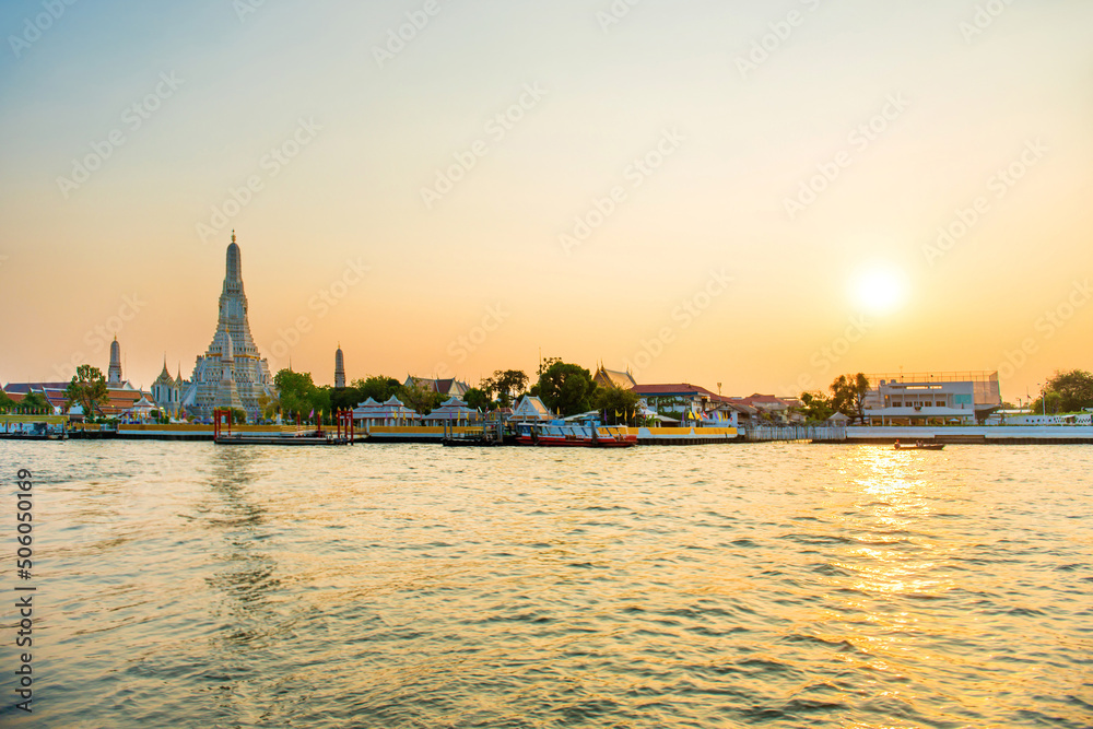 Temple of Dawn or Wat Arun in Bangkok at sunset