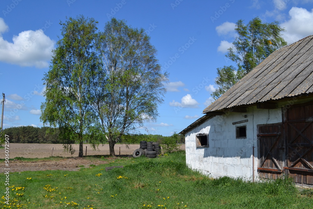 Obraz premium old farm house