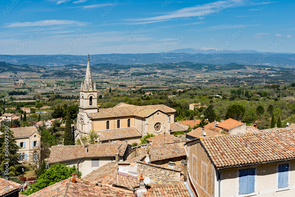 
Luberon landscape view with cathedral of Bonnieux and the Mont Ventoux on the background, Provence, France 