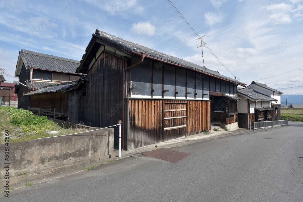 笛吹神社　門前の民家　奈良県葛城市