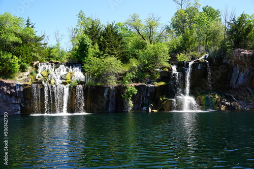 Tableau sur toile Rock formation, waterfalls, and pond at Daggett Memorial Park in Montello, Wisco
