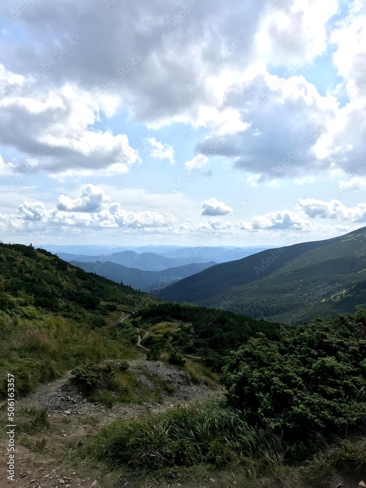 Obraz premium mountains and clouds
