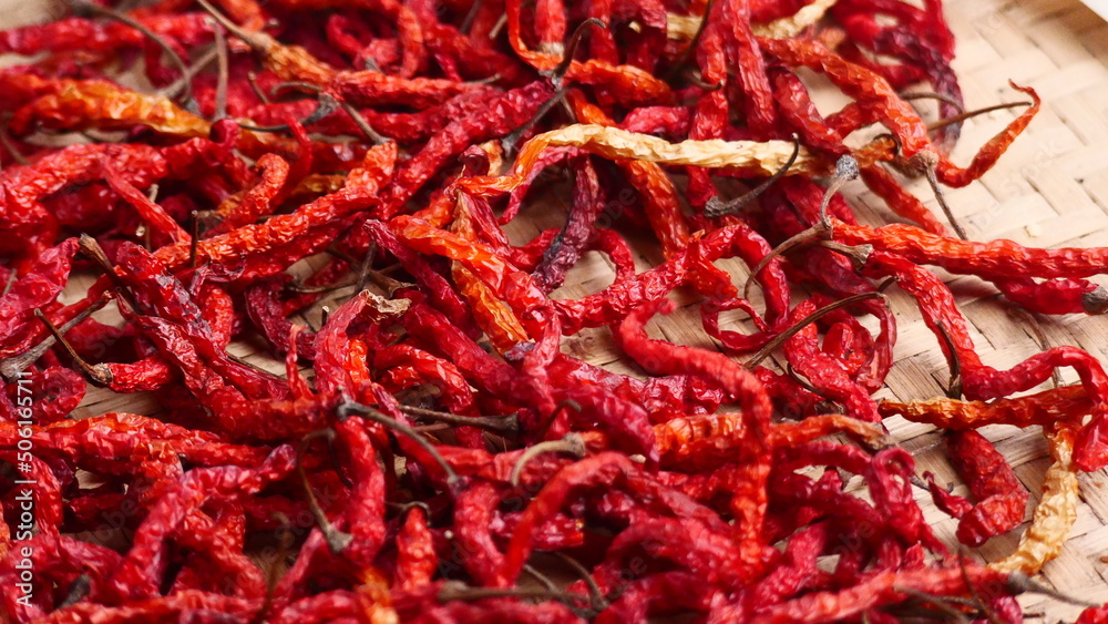 dried red chili background to dry dried red chili background to dry