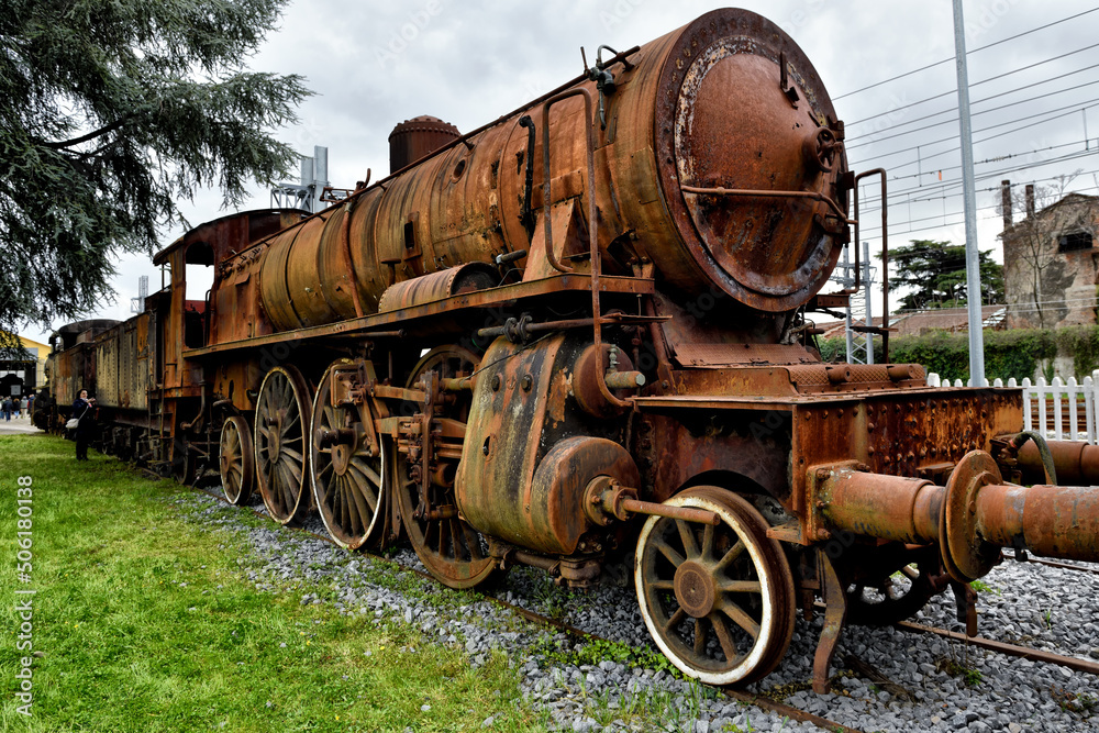 train on the railway train on the railway