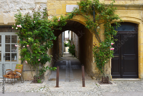 Fototapeta Naklejka Na Ścianę i Meble -  arcade passage
