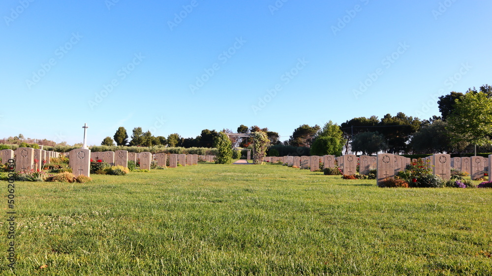 Obraz premium Ortona, Italy – Moro River Canadian War Cemetery. Soldiers who are fallen in WW2 during the fighting at Moro River and Ortona