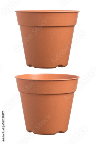 Empty plastic flower pots
