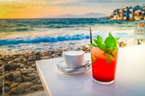 Fototapeta Naklejka Na Ścianę i Meble -  Mykonos island, Greece