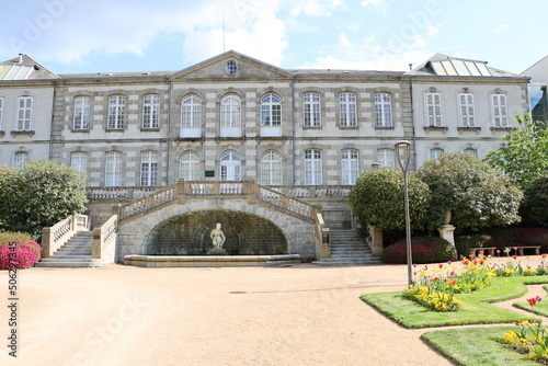 Photos Le musée d'art et d'archéologie, vue de l'extérieur, ville de Gueret, départemen