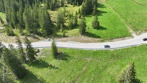 Video mit einer Drohne vom Riedbergpass in den Allgäuer Alpen photo