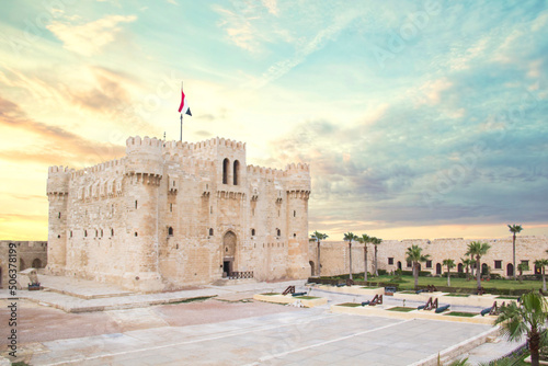 Fotobehang View of the Citadel of Qaitbay in Alexandria, Egypt