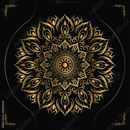 Luxury mandala design gold color Vetor	
