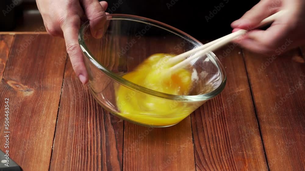 Sichuan-style home-cooked dishes - omelette with bitter gourd Sichuan-style home-cooked dishes - omelette with bitter gourd
