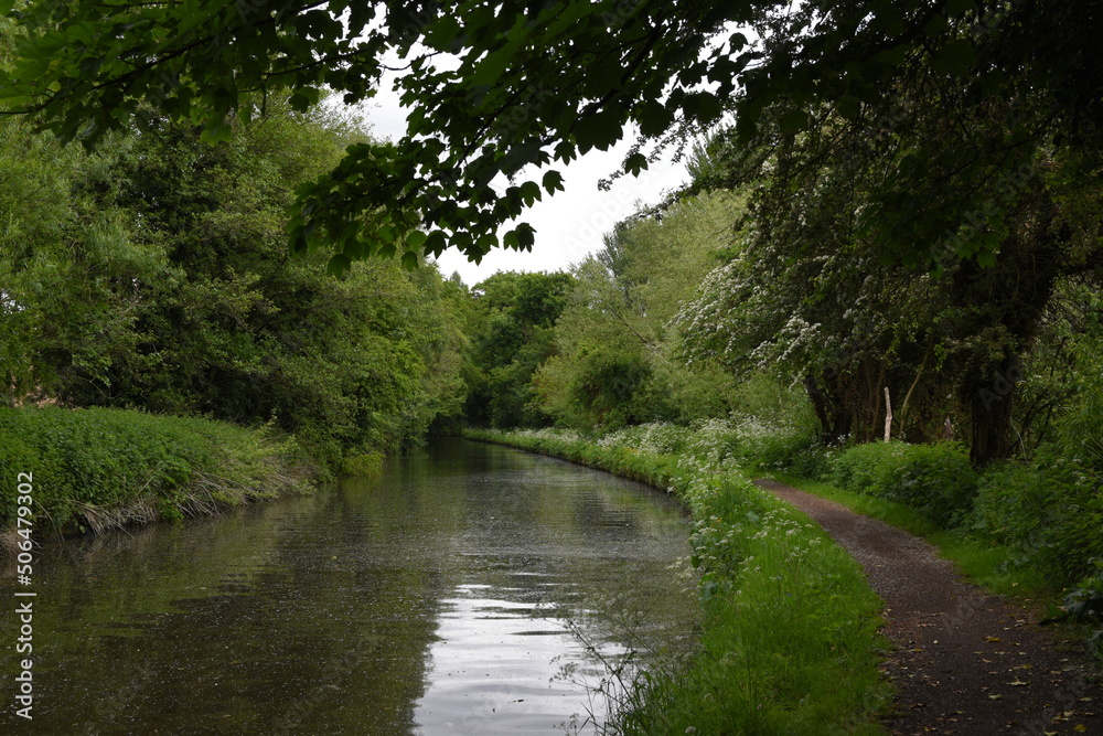 the tow path of the Staffordshire and Worcestershire canal near Stourton the tow path of the Staffordshire and Worcestershire canal near Stourton
