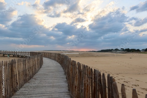 boardwalk to the beach