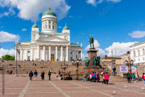 Konstfotografi Helsinki Cathedral and tzar Alexander II monument on Senate square, Finland