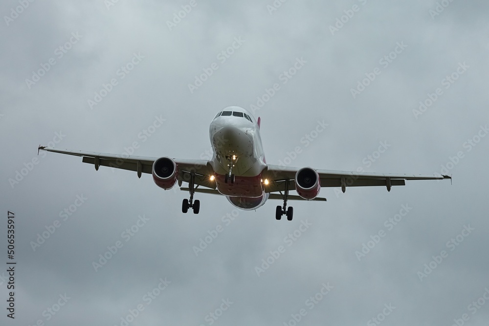 Commercial Plane Landing Commercial Plane Landing