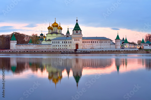 Ipatievsky Monastery at dawn