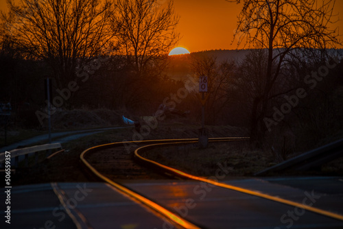 Sonnenuntergang am Bahngleis