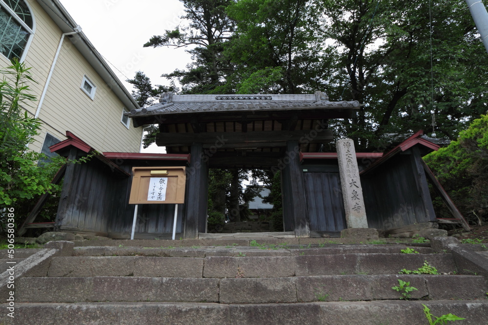 大泉寺　山門　群馬県　安中市