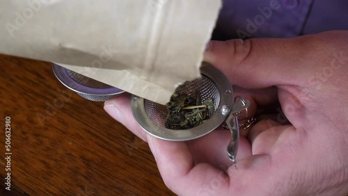 A rain of green tea