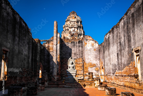 wat phrasi rattana mahathat, ruin temple in Lopburi, Thailand