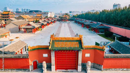 Tableau sur toile Aerial view of the main entrance of the Shenyang Imperial Palace in Shenyang, Li