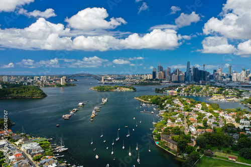 Aerial view of Sydney Harbour in daytime © ymgerman