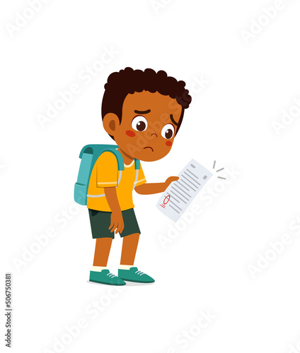 little kid get bad grade and feel sad