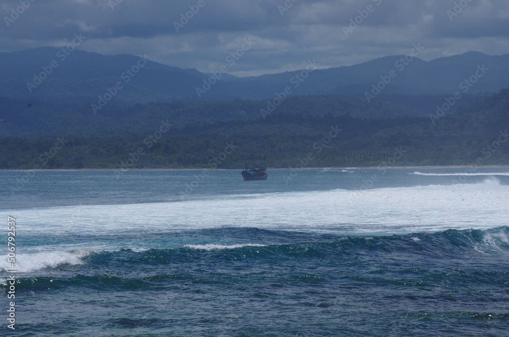 Naklejka premium Coastline near Ujung Bocur, Krui, Indonesia