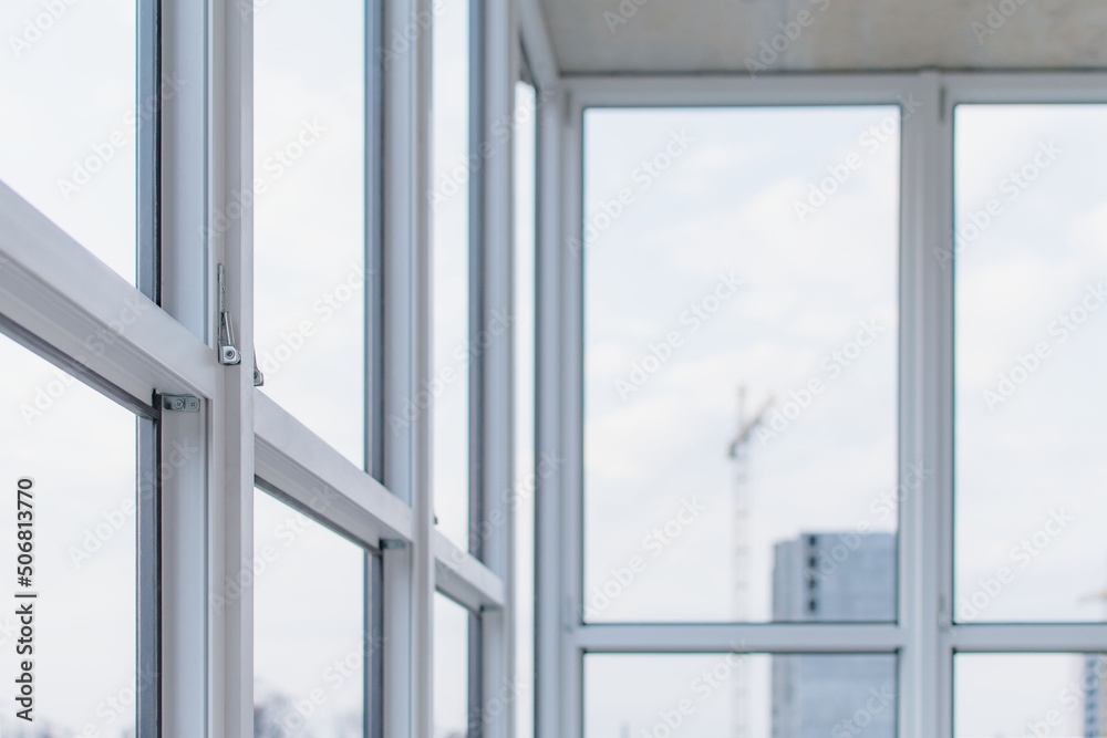 Installation of a balcony frame in a new house