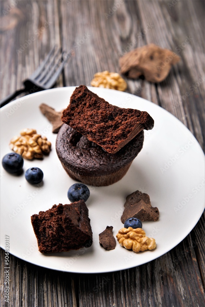 chocolate muffins