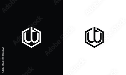 Foto WT logo letter design on luxury background