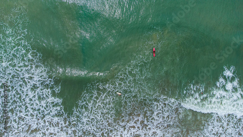 Ilha de Santo Aleixo em Pernambuco é um espetáculo de belezas naturais. Com origem vulcânica, praias com mar transparente e calmo.


 photo