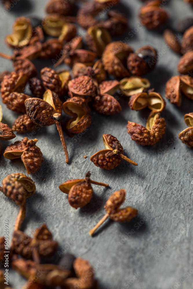 Organic Raw Sichaun Peppercorns Organic Raw Sichaun Peppercorns