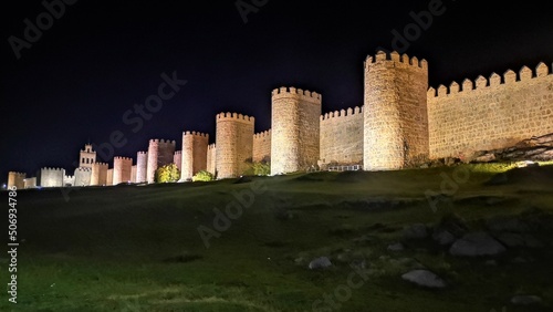 Muralla de Ávila capital ,cerca militar Romana, España