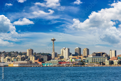 Принти на полотні Seattle cityscape at Elliott Bay
