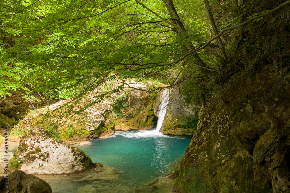 Nacedero del Uraderra, Baquedano, Navarra, España