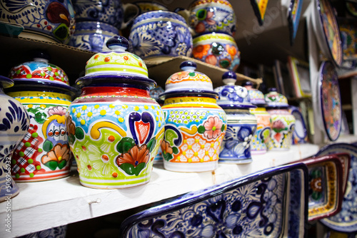 mexican talvaera ceramica colorful traditional pottery