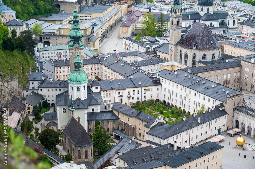 Fototapeta premium View of the city of Salzburg
