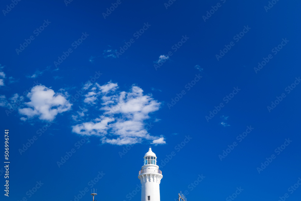 秋の塩屋岬灯台
