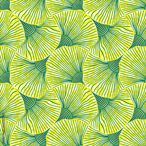Multicolor Mottled Textured Scallops Pattern