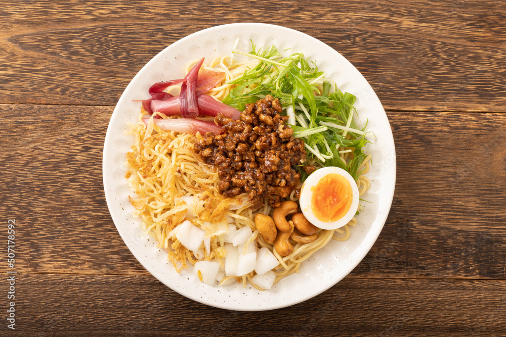 冷やし汁なし坦々麺 冷やし汁なし坦々麺