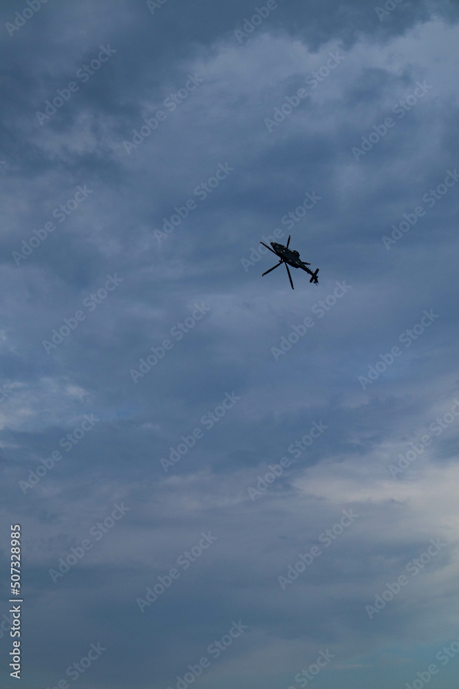 Esibizione dei mezzi di soccorso dell'aeronautica e della finanza, città di Bari, Puglia Esibizione dei mezzi di soccorso dell'aeronautica e della finanza, città di Bari, Puglia
